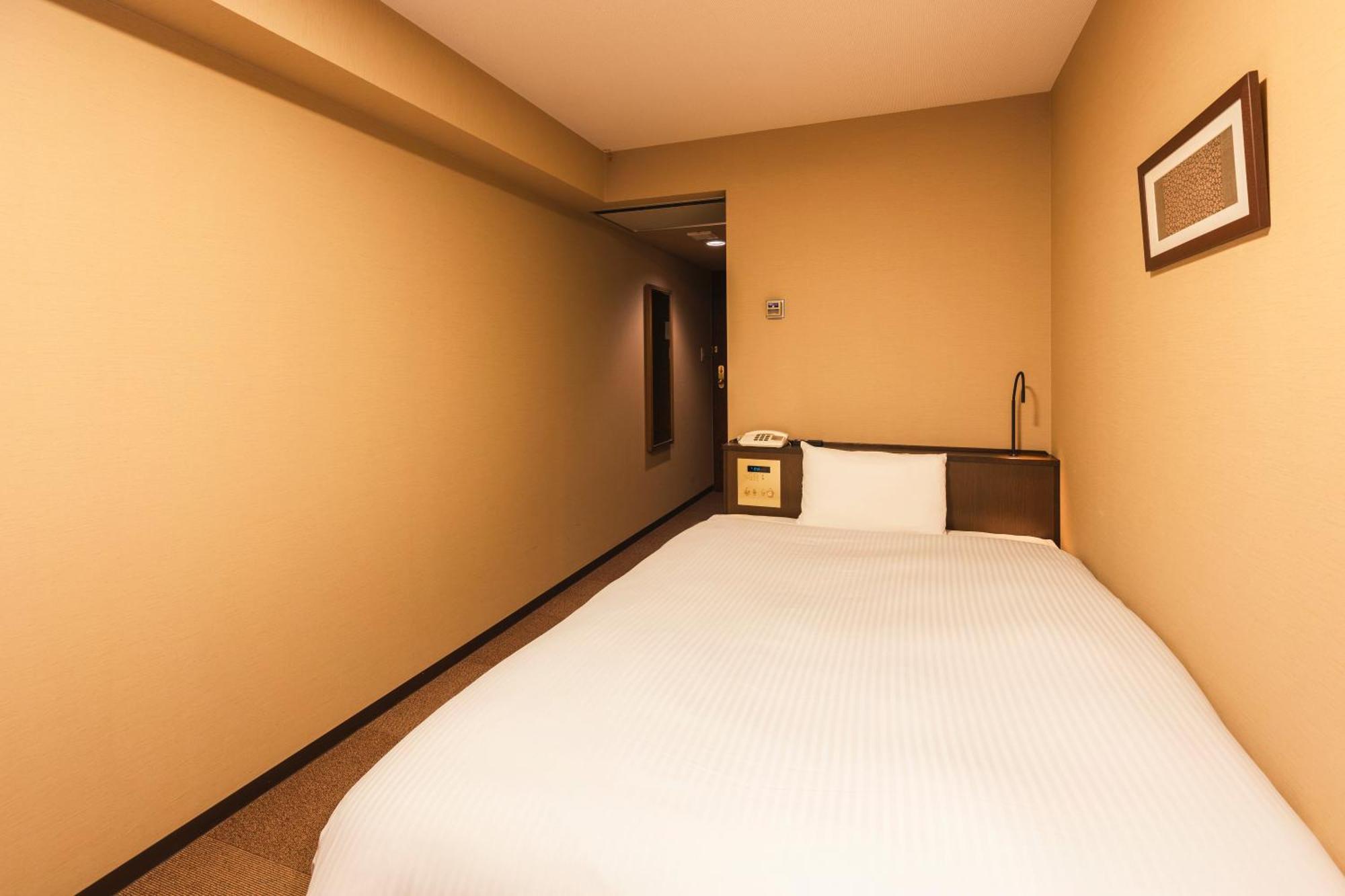 Hotel Sunroute Niigata Esterno foto
