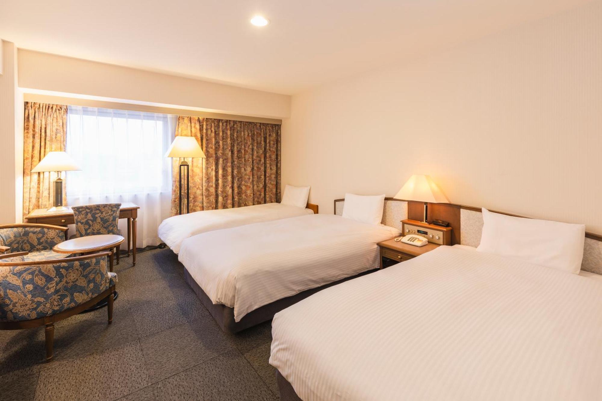 Hotel Sunroute Niigata Esterno foto
