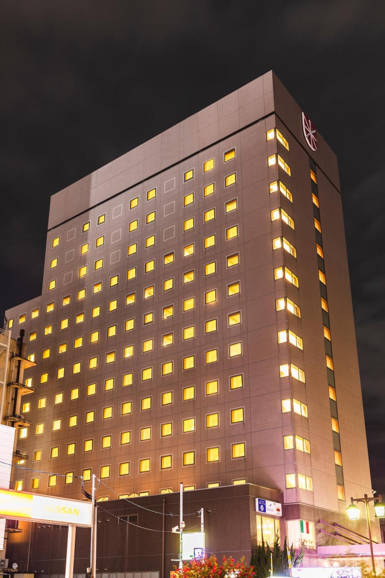 Hotel Sunroute Niigata Esterno foto