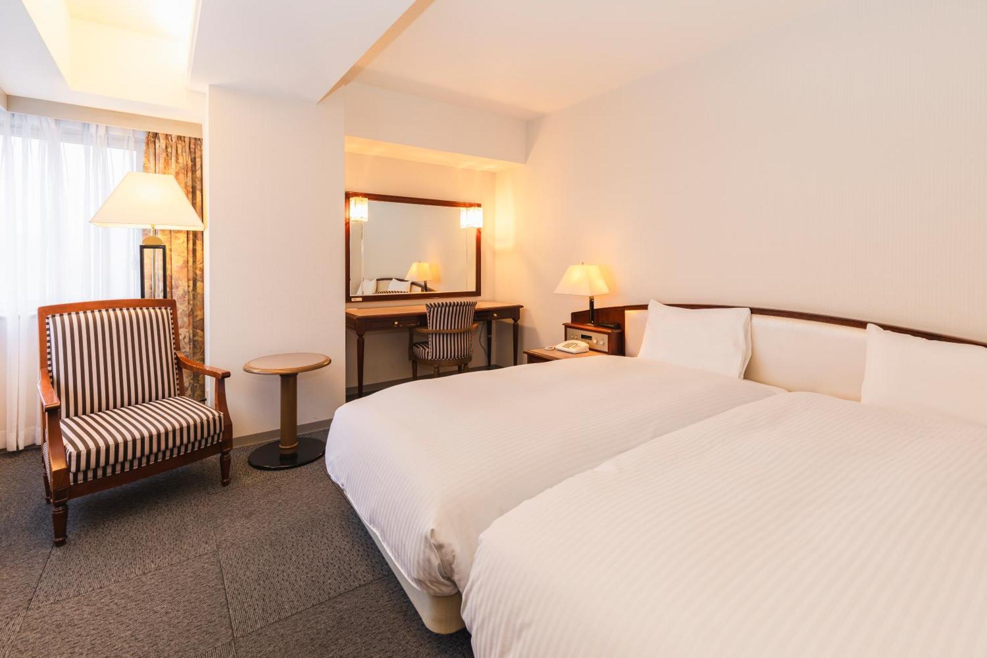 Hotel Sunroute Niigata Esterno foto